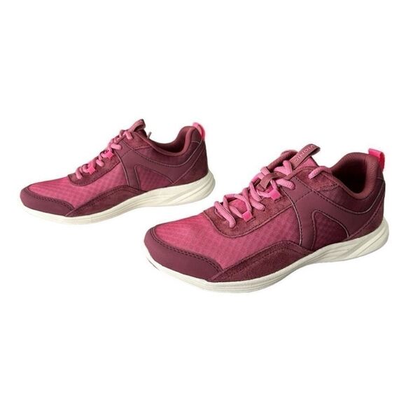 Vionic Agile Chance Dark Fuschia Red Sneakers Sleek Minimalist Women’s Size 8 - Picture 2 of 8